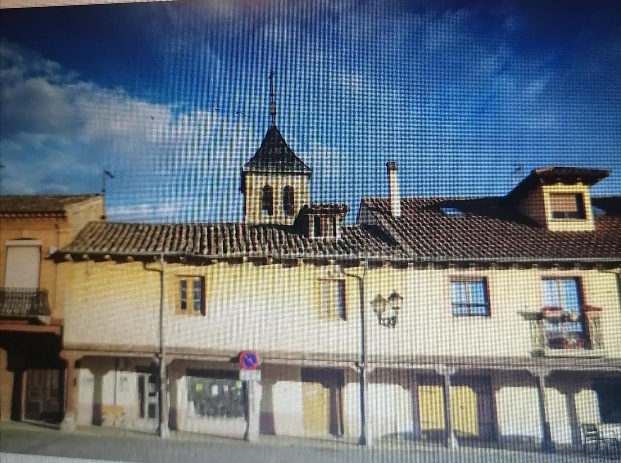 Mencia Mansilla de las Mulas Exterior foto